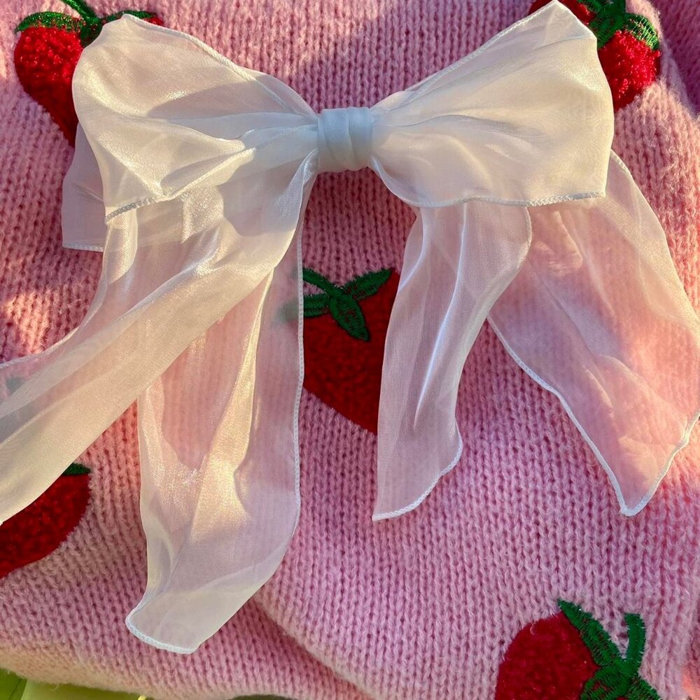 White cream hair bow